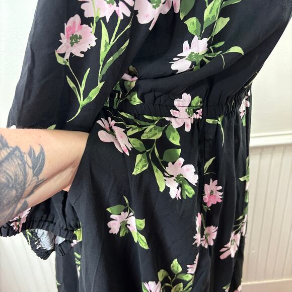 Torrid Plus Size 6X Maxi Challis Tiered V-Neck Dress Floral Boho Pockets Black - Picture 10 of 12